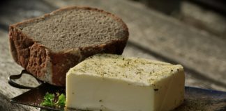 Masło ghee – dlaczego warto je jeść i jak zrobić je w domu?