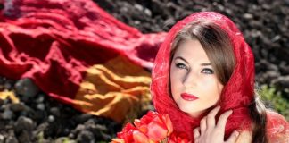 Jak dopasować fryzurę do twarzy?