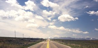 Kto wynajmuje autokary