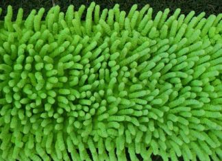 Czy można wlać płyn do mopa parowego? Czy można wlać płyn do mopa parowego?