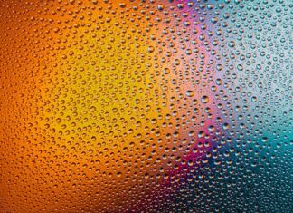 Czy można myć podłogę płynem do płukania?